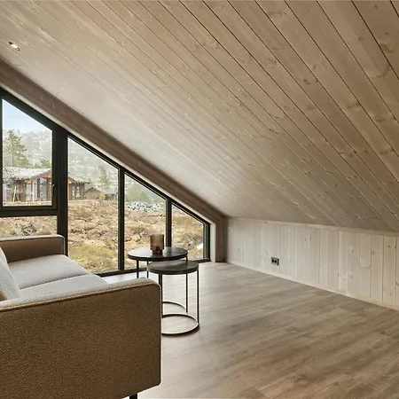 Hydla Mountain Stryn